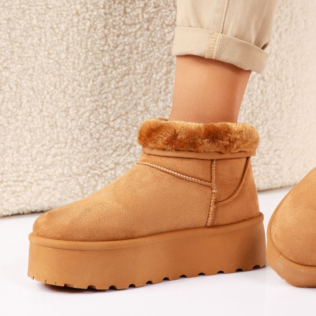 Дамски апрески от ЕКО велур - Vivera - Camel