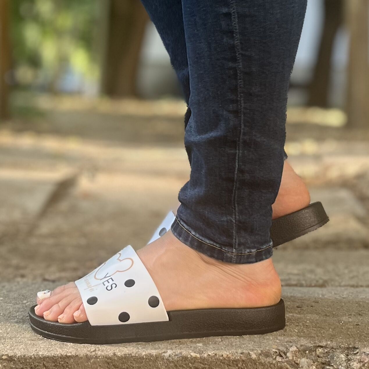 Дамски бели чехли - Mickey - White