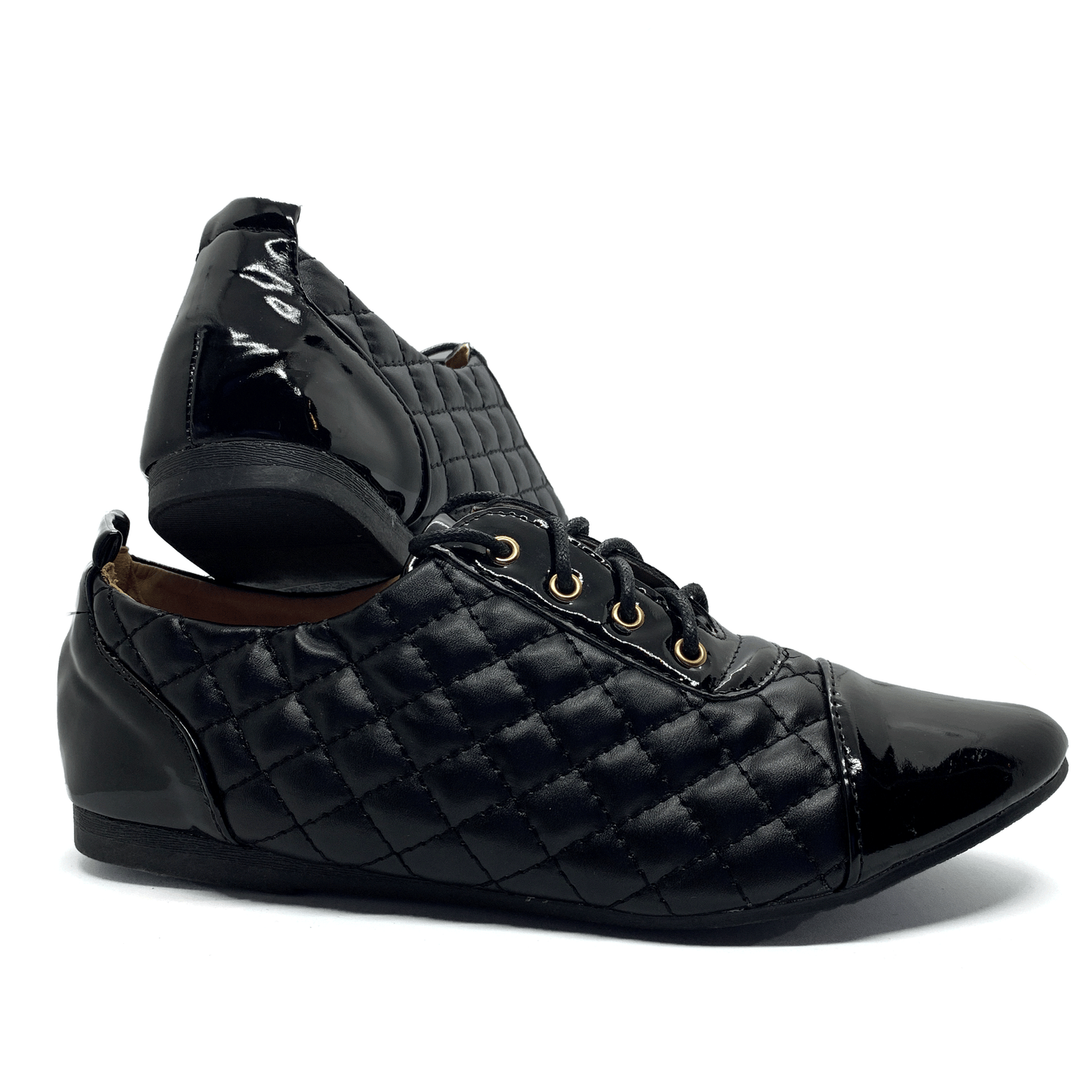 Лачени дамски обувки с ниска подметка Fly - Black