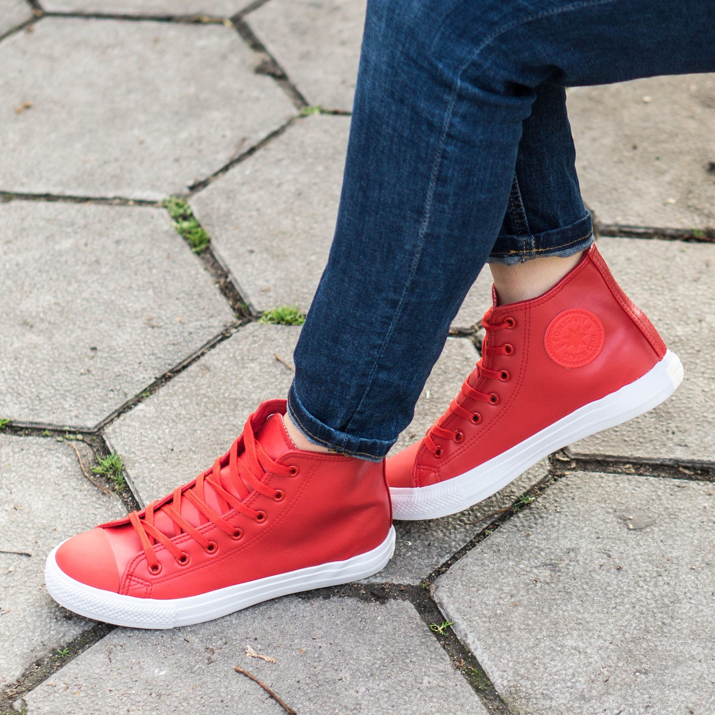 Дамски високи червени кецове - Nikol - Red/White