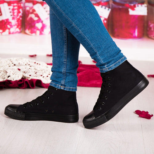 Дамски високи черни кецове - Nikol - Nero