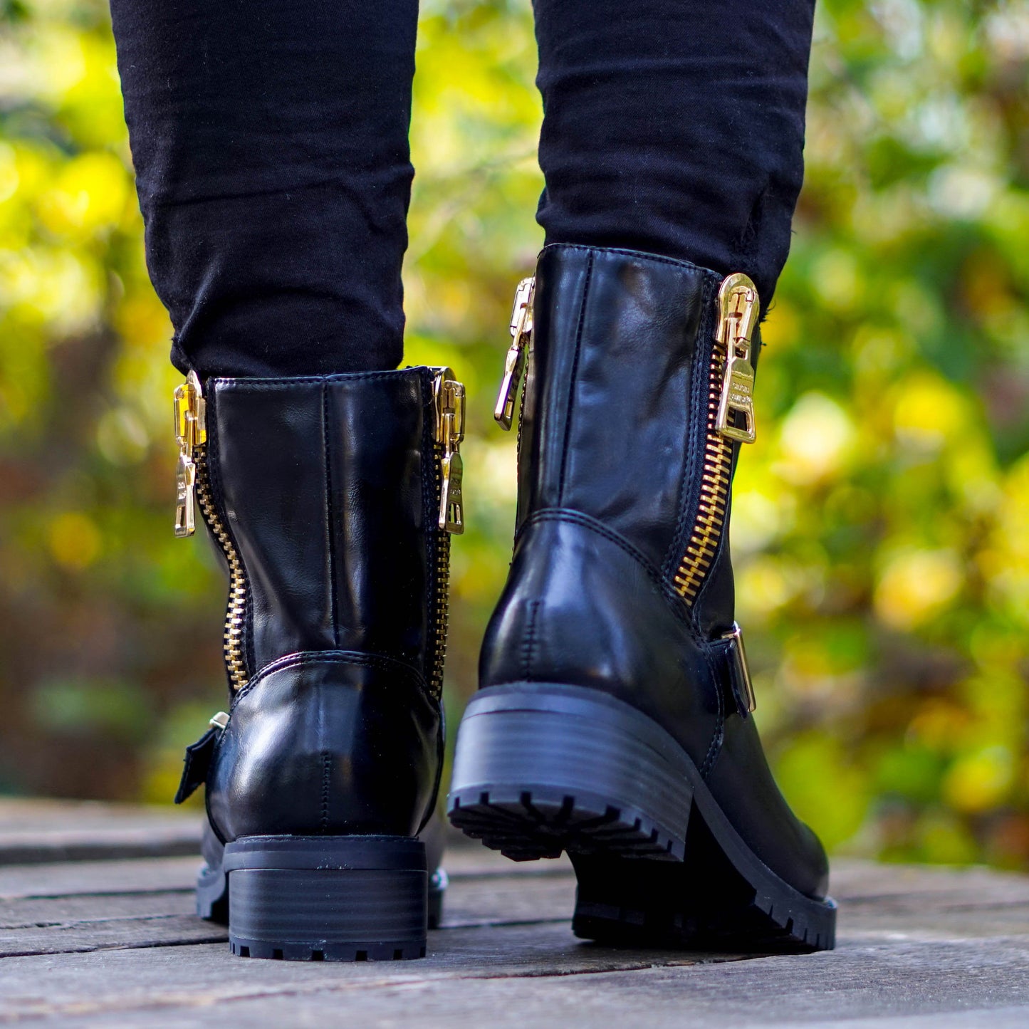 Черни кожени дамски боти Citta - Pelle