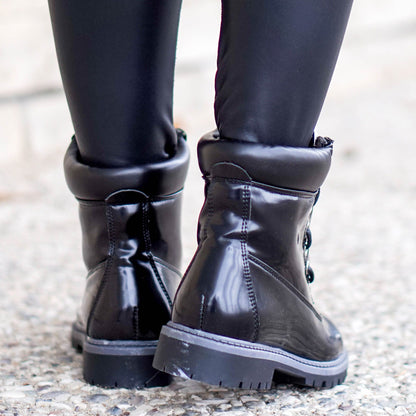 Черни дамски боти Adrina