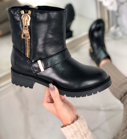 Черни кожени дамски боти Citta - Pelle