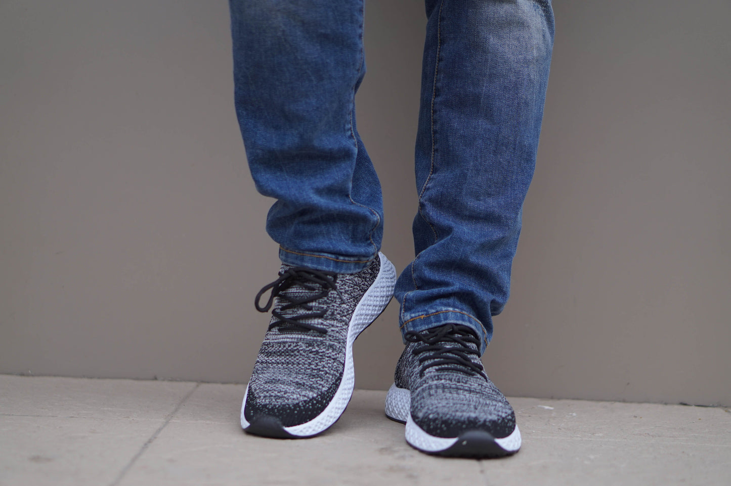 Мъжки черни маратонки - Justin - Black