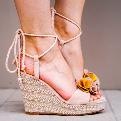 Дамски бежови сандали на платформа - Charlee - Beige