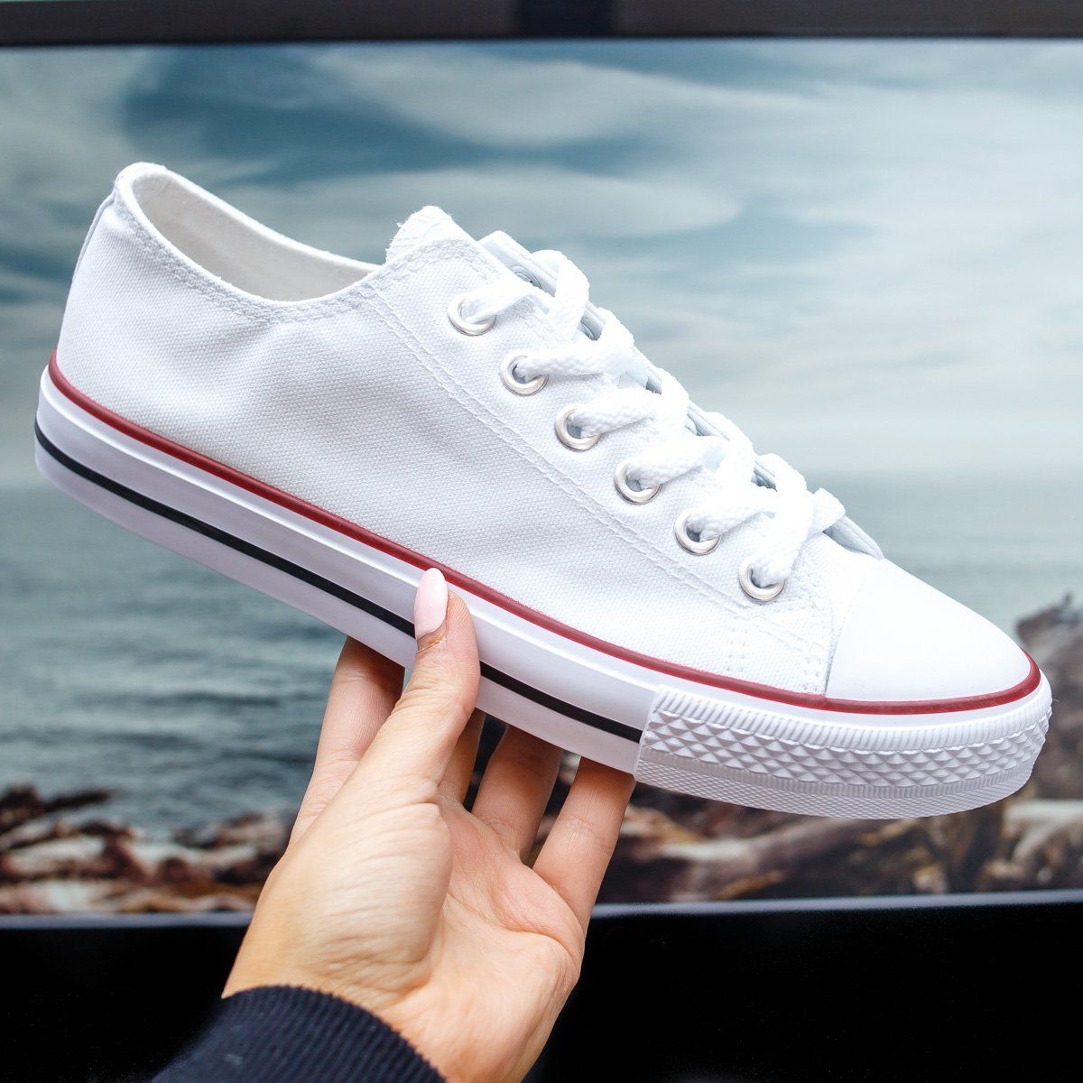 Мъжки бели кецове David