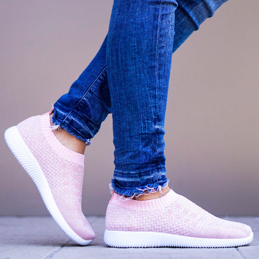 Олекотени дамски, розови маратонки със златна нишка CloudyB`19