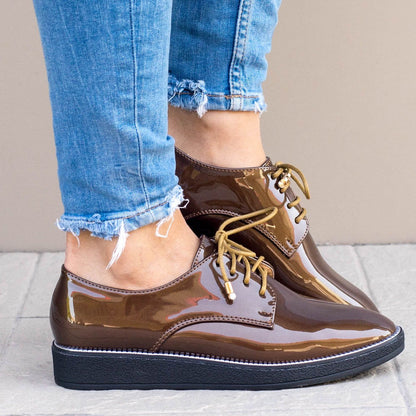 Дамски кафяви, лачени обувки - Lawanda - Brown