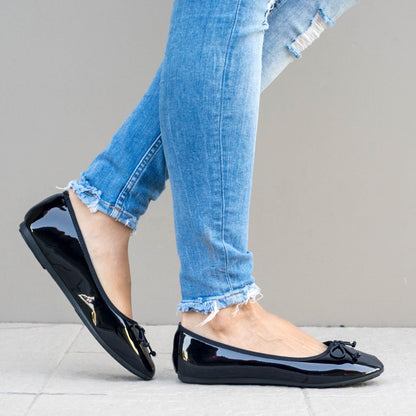 Дамски черни, лачени еспадрили - Miliya - Black