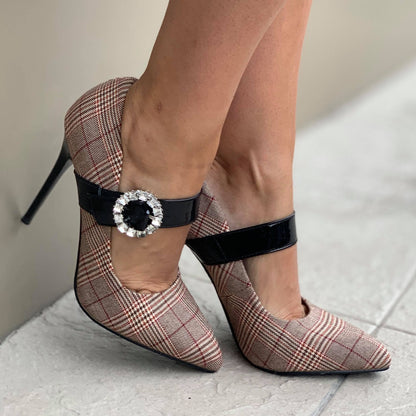 Дамски елегантни обувки с брошка на ток Ilida - Apricot