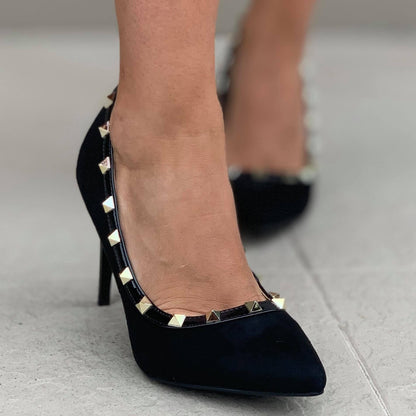 Елегантни дамски обувки на ток Onega - Black