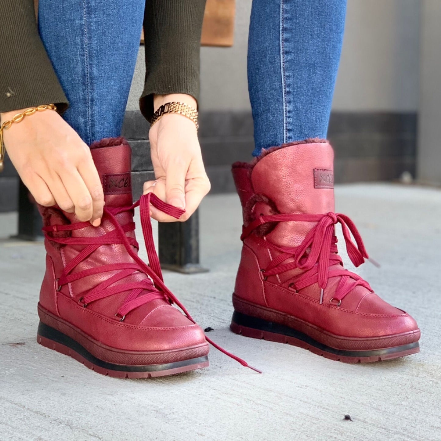 Дамски апрески в цвят бордо Sasha - Wine