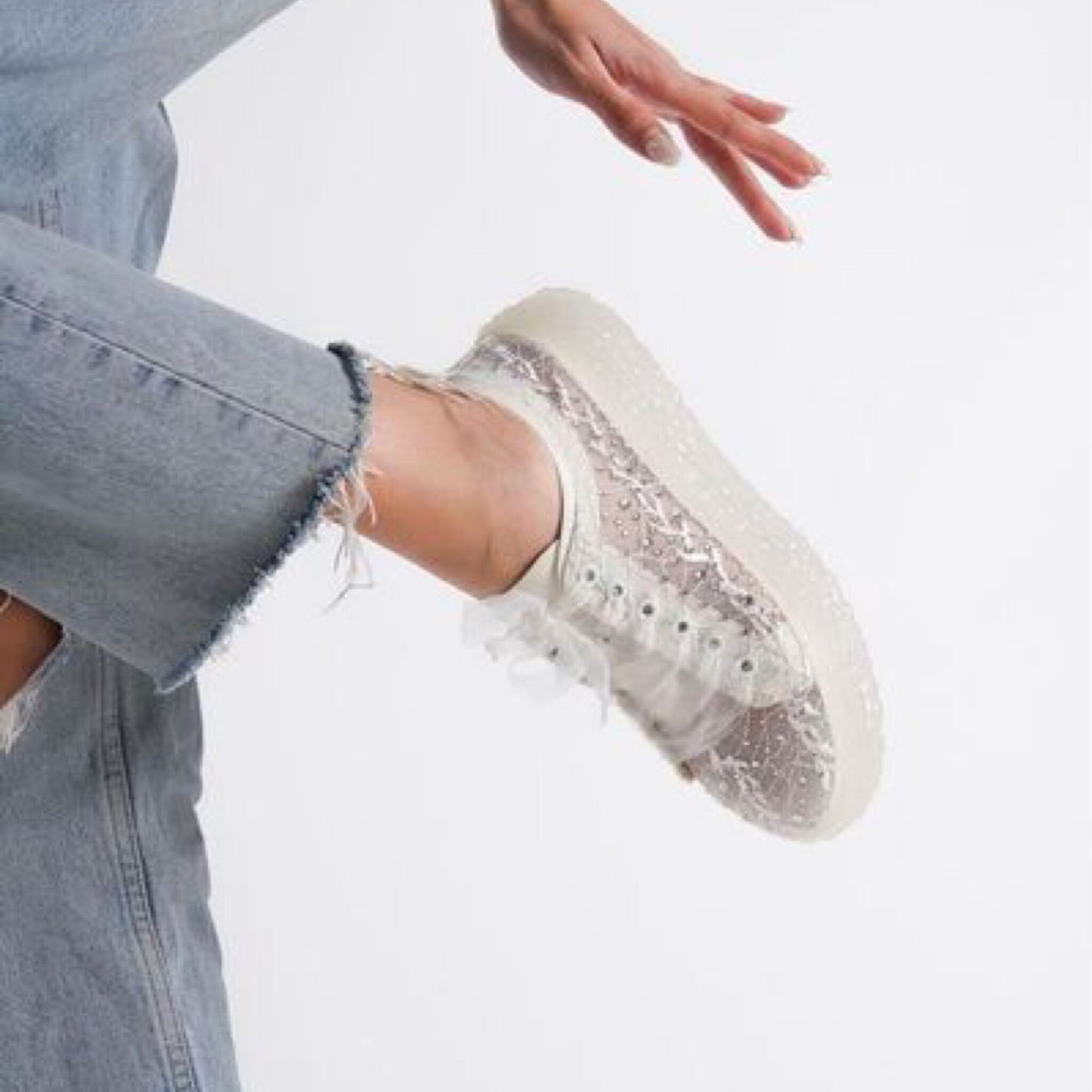 Дамски бели кецове - Valley - White