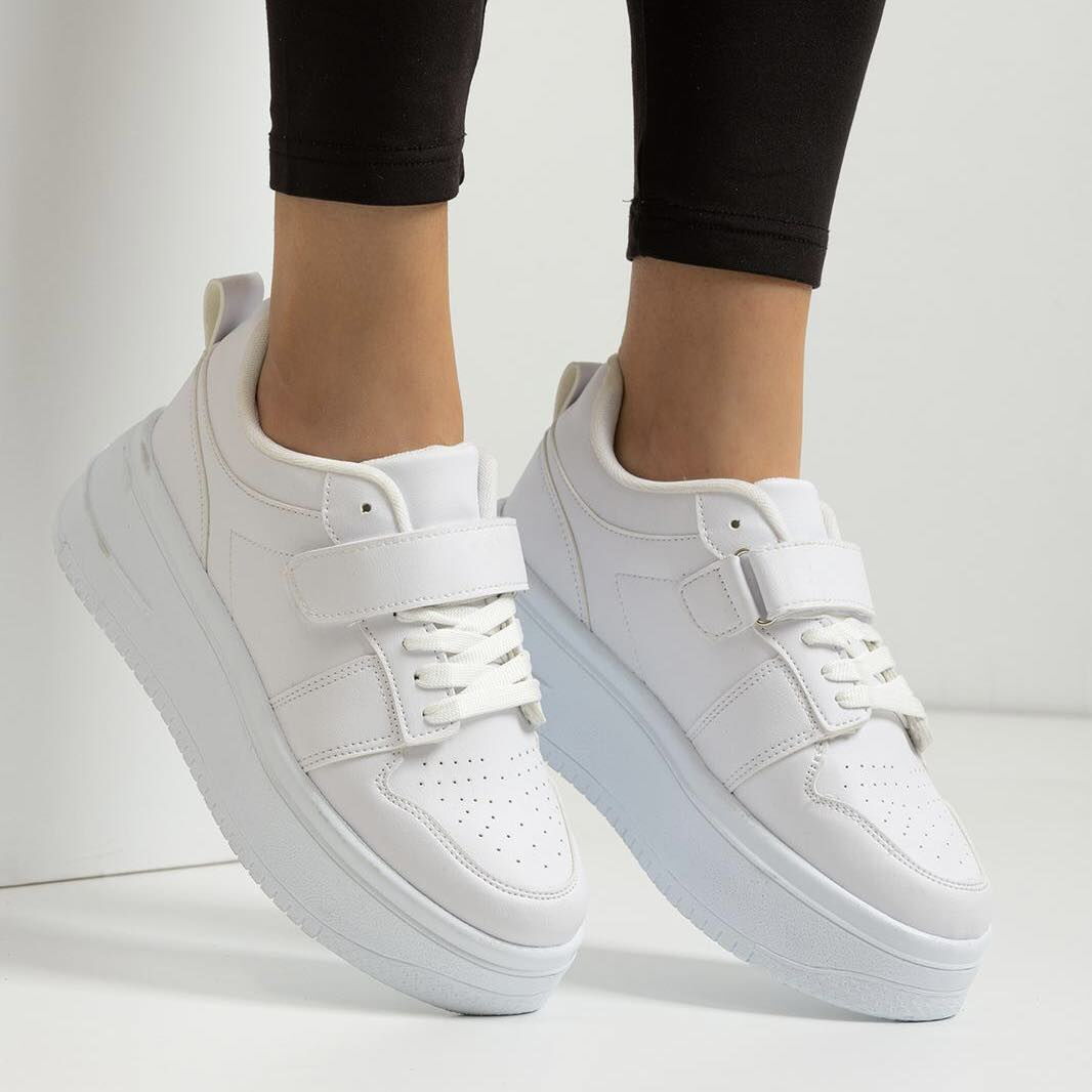 Дамски бели маратонки - Barbara - White