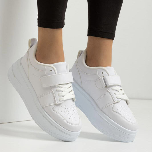 Дамски бели маратонки - Barbara - White