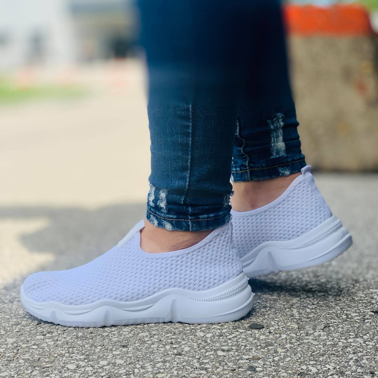 Дамски бели маратонки - Chailyn - White