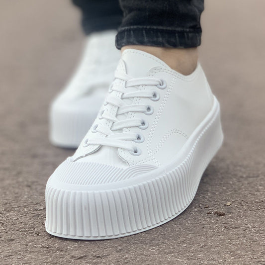 Дамски бели маратонки - Creola -  White