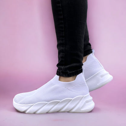 Дамски бели маратонки - Milla - White