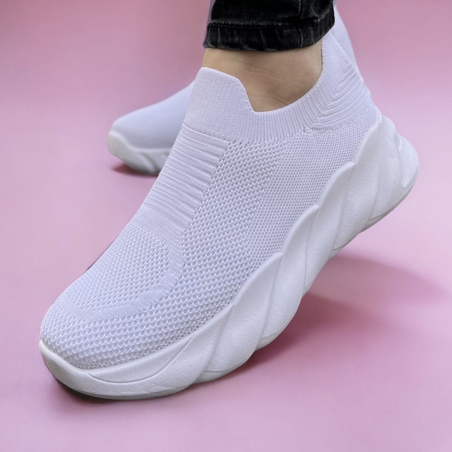 Дамски бели маратонки - Milla - White