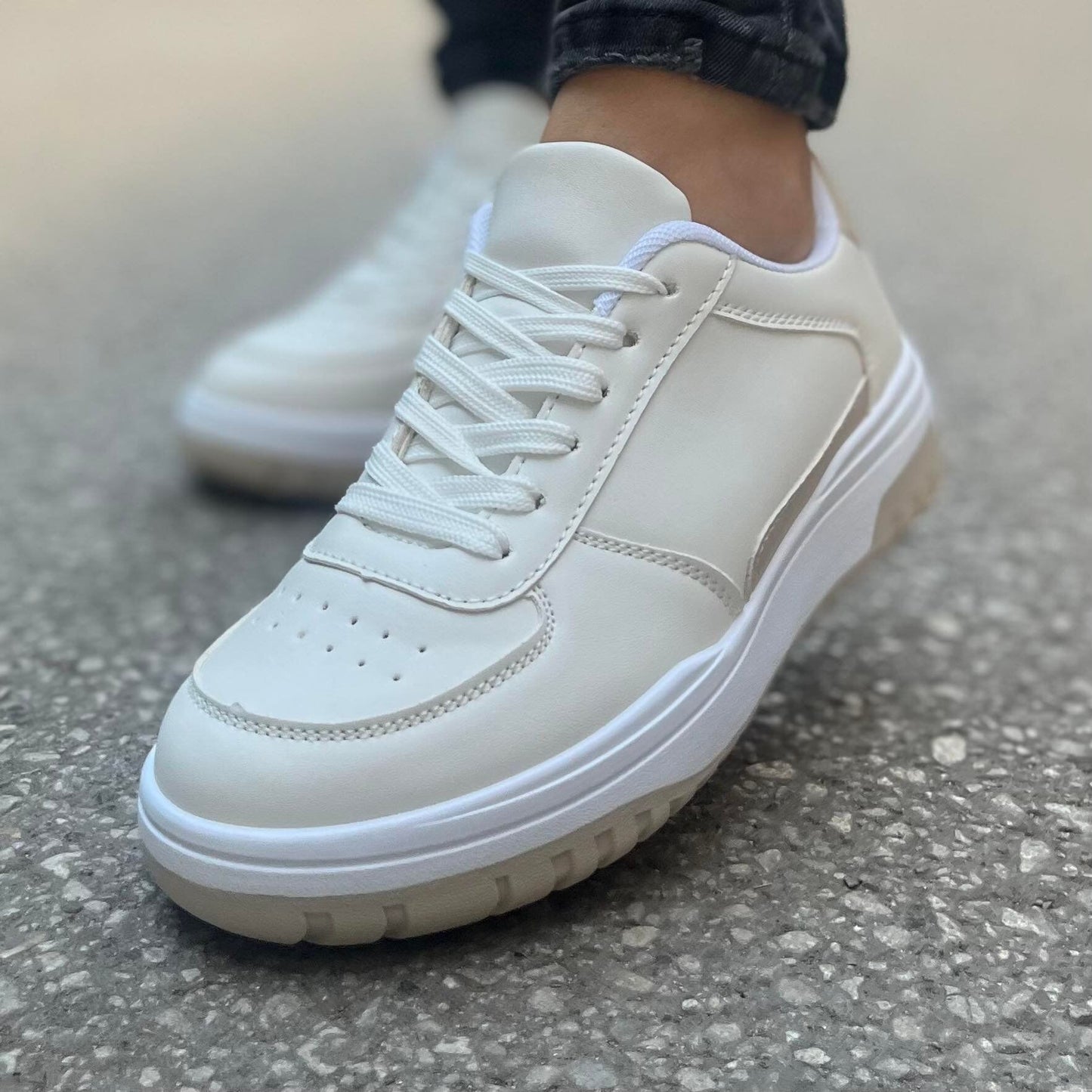 Дамски бели маратонки - Mishel - White - Beige