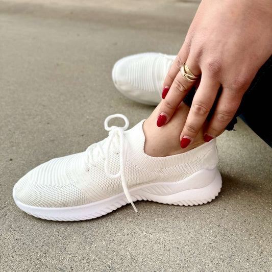 Дамски бели маратонки - Nevaeh - White