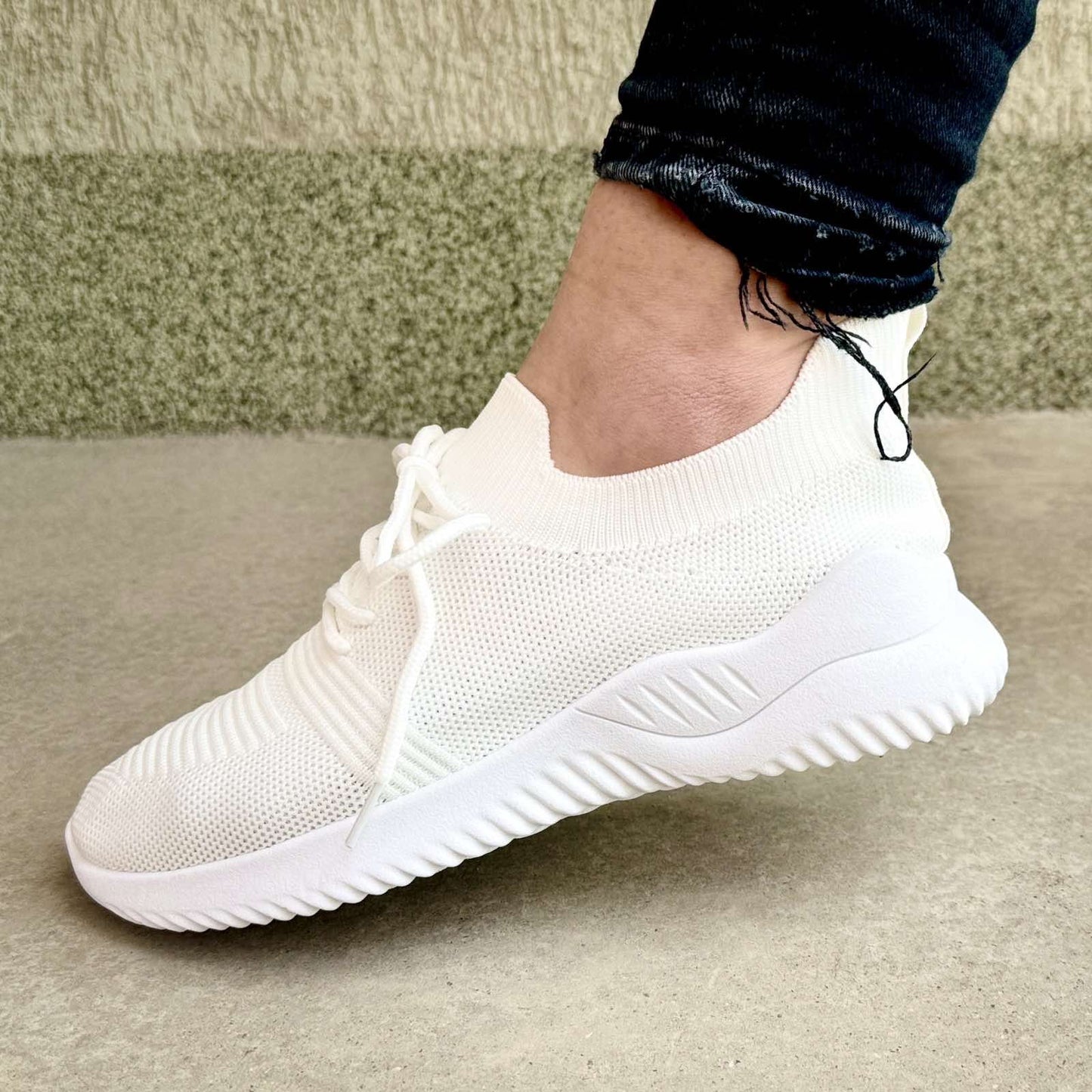 Дамски бели маратонки - Nevaeh - White