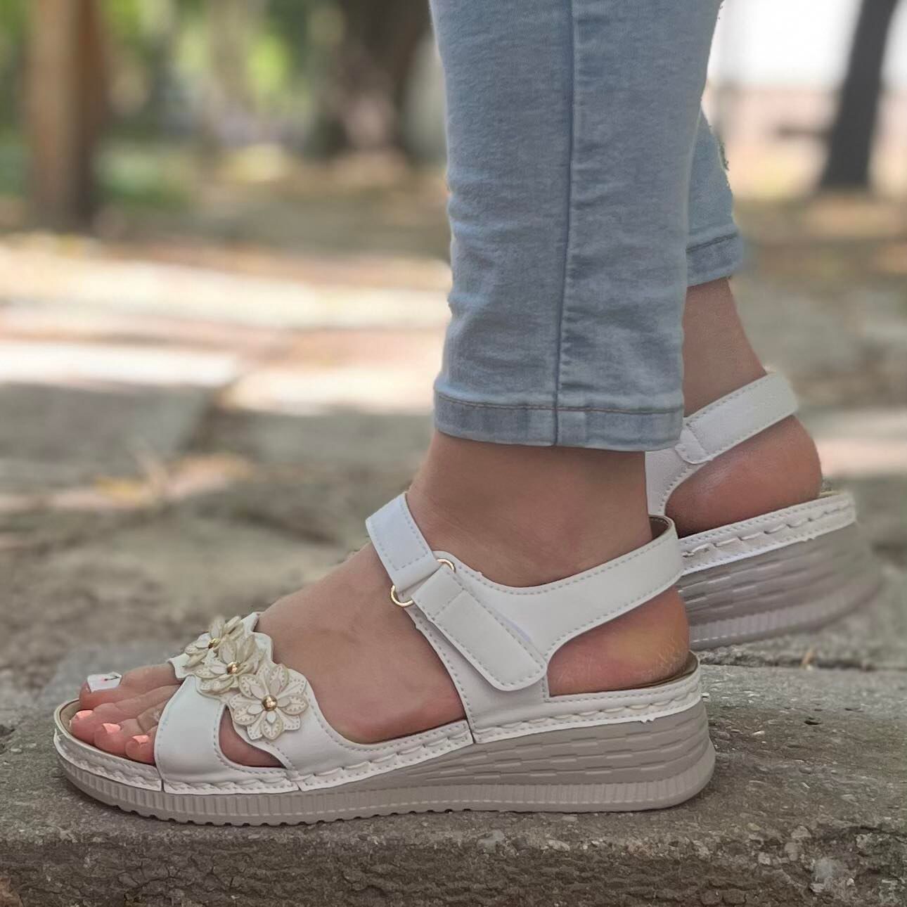 Дамски бели сандали - Jaklina - White