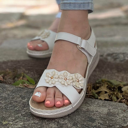 Дамски бели сандали - Jaklina - White