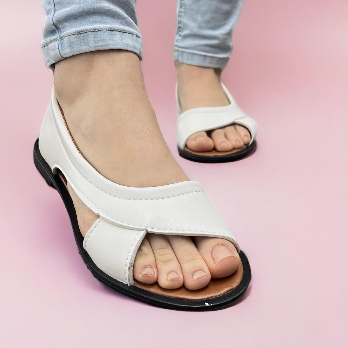 Дамски бели сандали - Mikaya - White