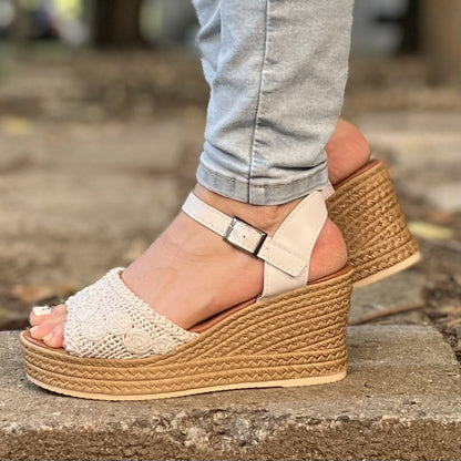 Дамски бели сандали на платформа - Alice - White