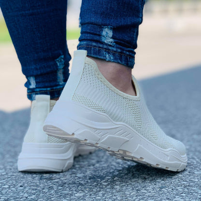 Дамски бежови маратонки - Ilies - Beige