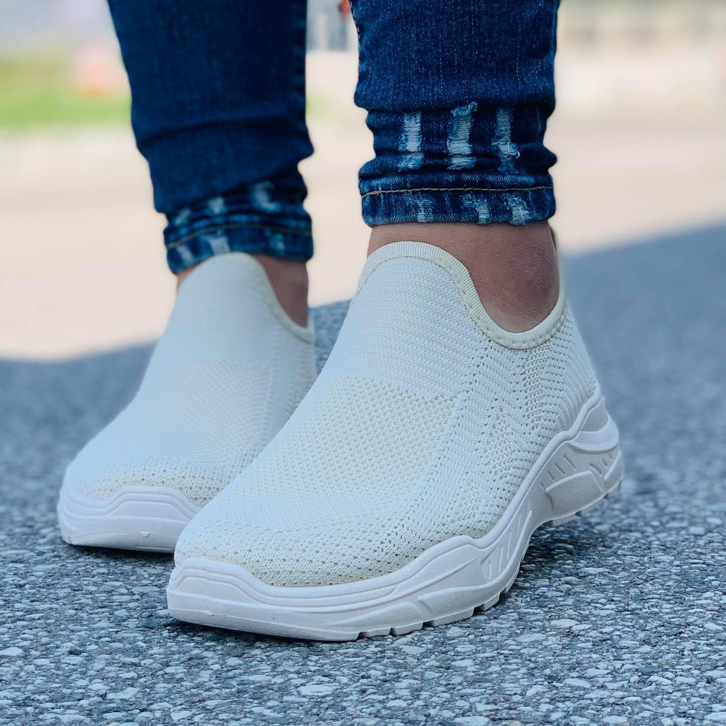 Дамски бежови маратонки - Ilies - Beige