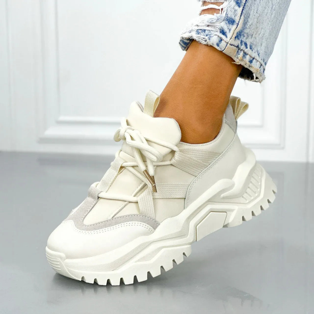 Дамски бежови маратонки - Leilani - Beige