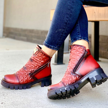 Дамски  боти в цвят бордо  - Leila - Wine