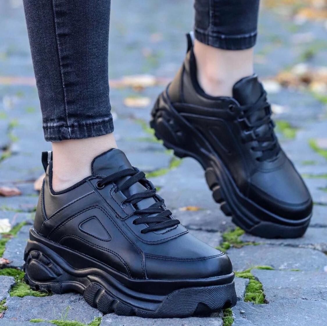 Дамски черни маратонки Aerilyn All Black | Еко кожа | PU ходило | Размери 36–40