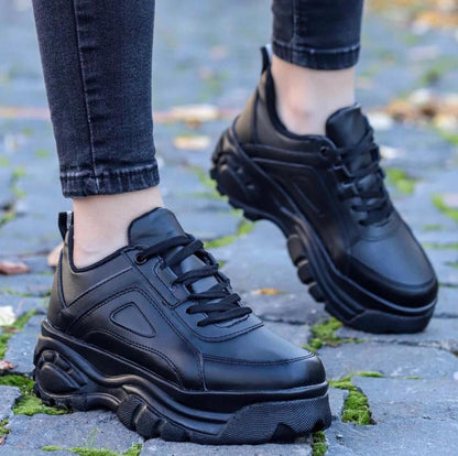 Дамски черни маратонки Aerilyn All Black | Еко кожа | PU ходило | Размери 36–40