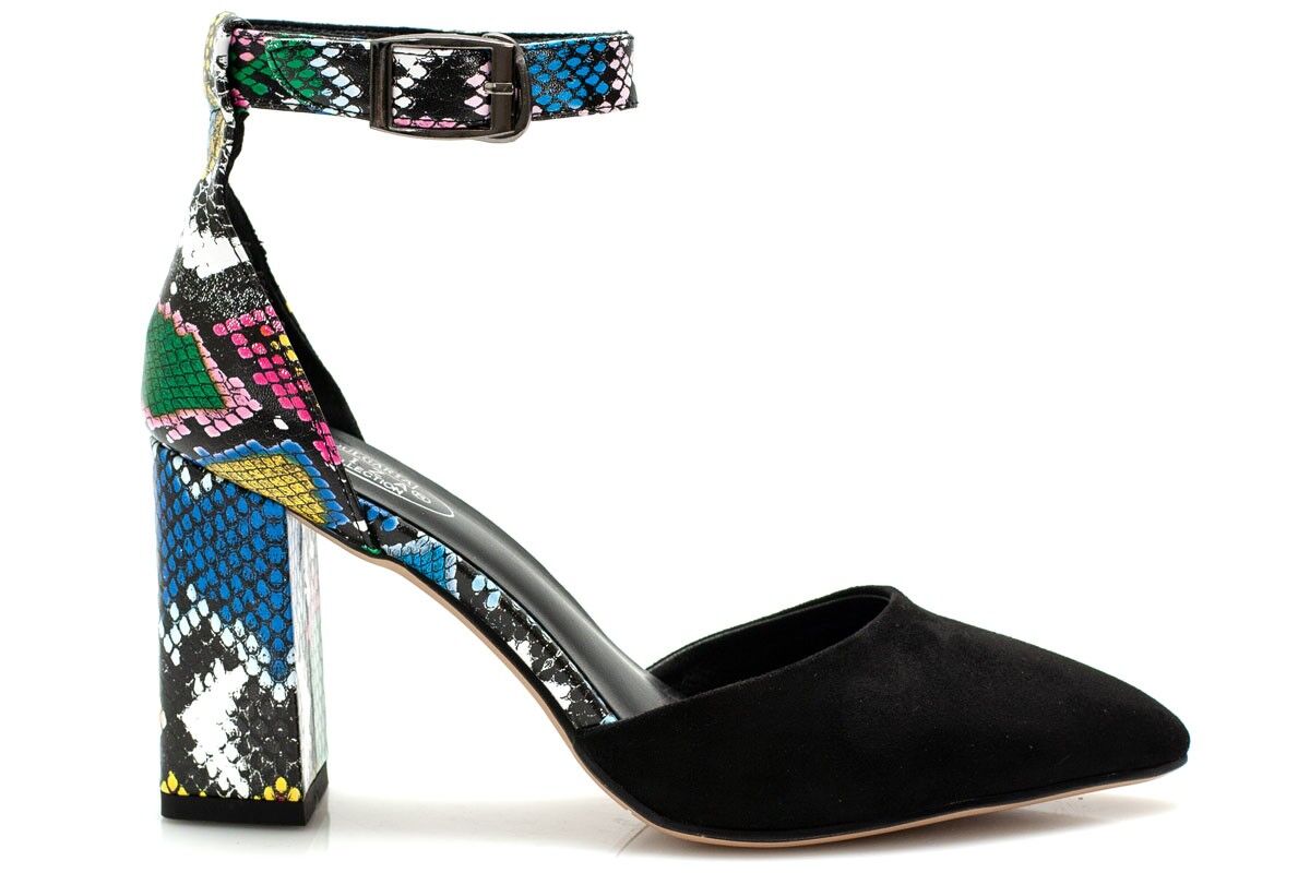 Дамски черни сандали на ток - Delia - Black