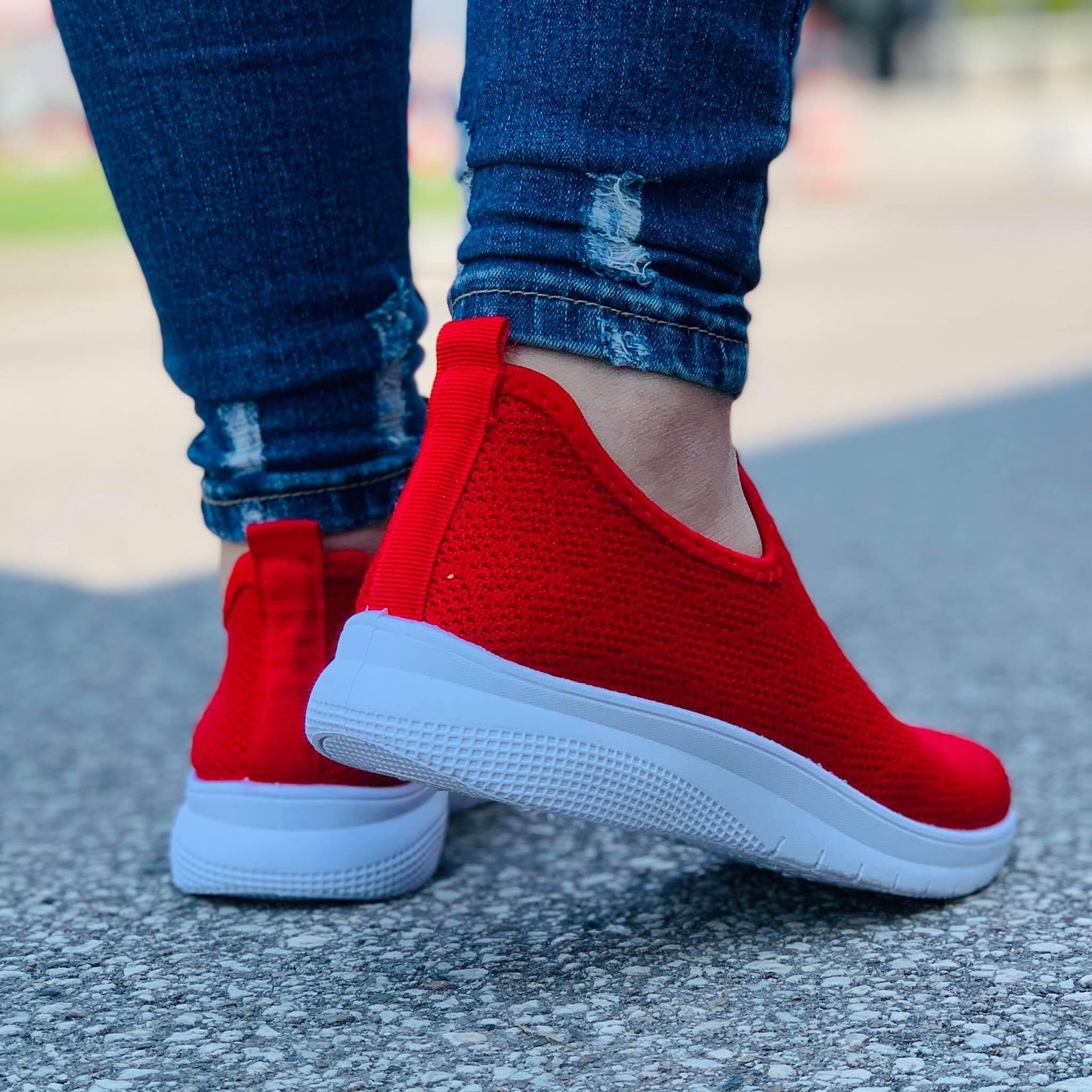 Дамски червени маратонки - Shera - Red