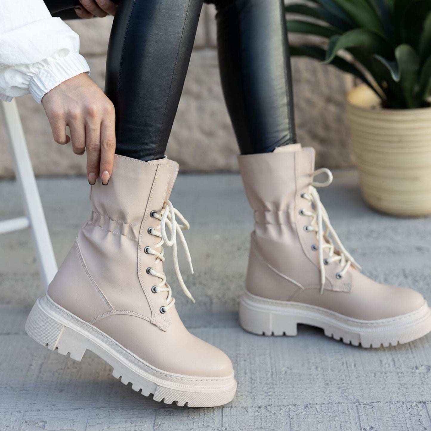 Дамски кафяви боти - Carlynda -  Brown