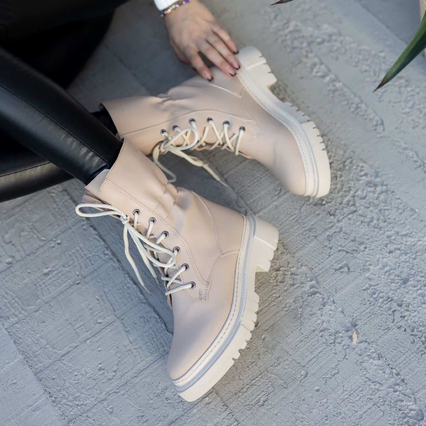 Дамски кафяви боти - Carlynda -  Brown