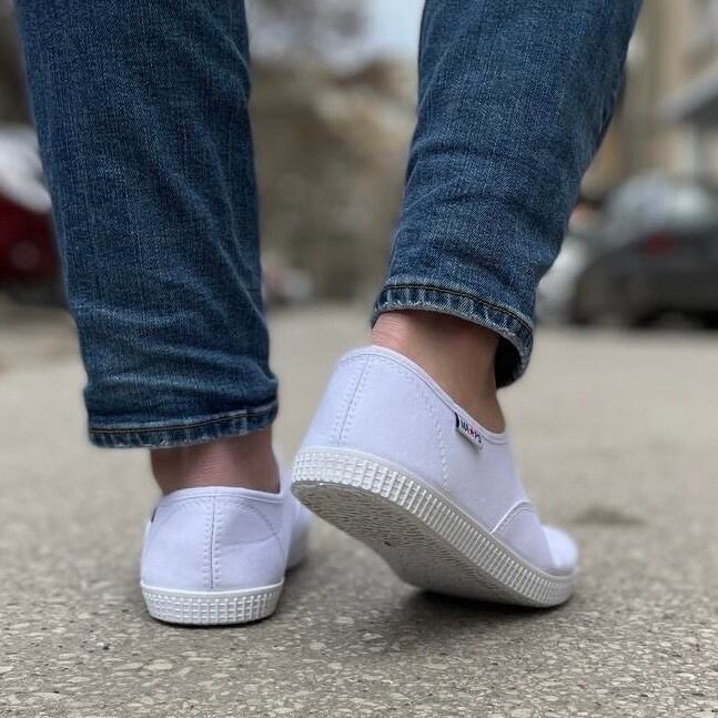 Мъжки бели кецове - Carney - White