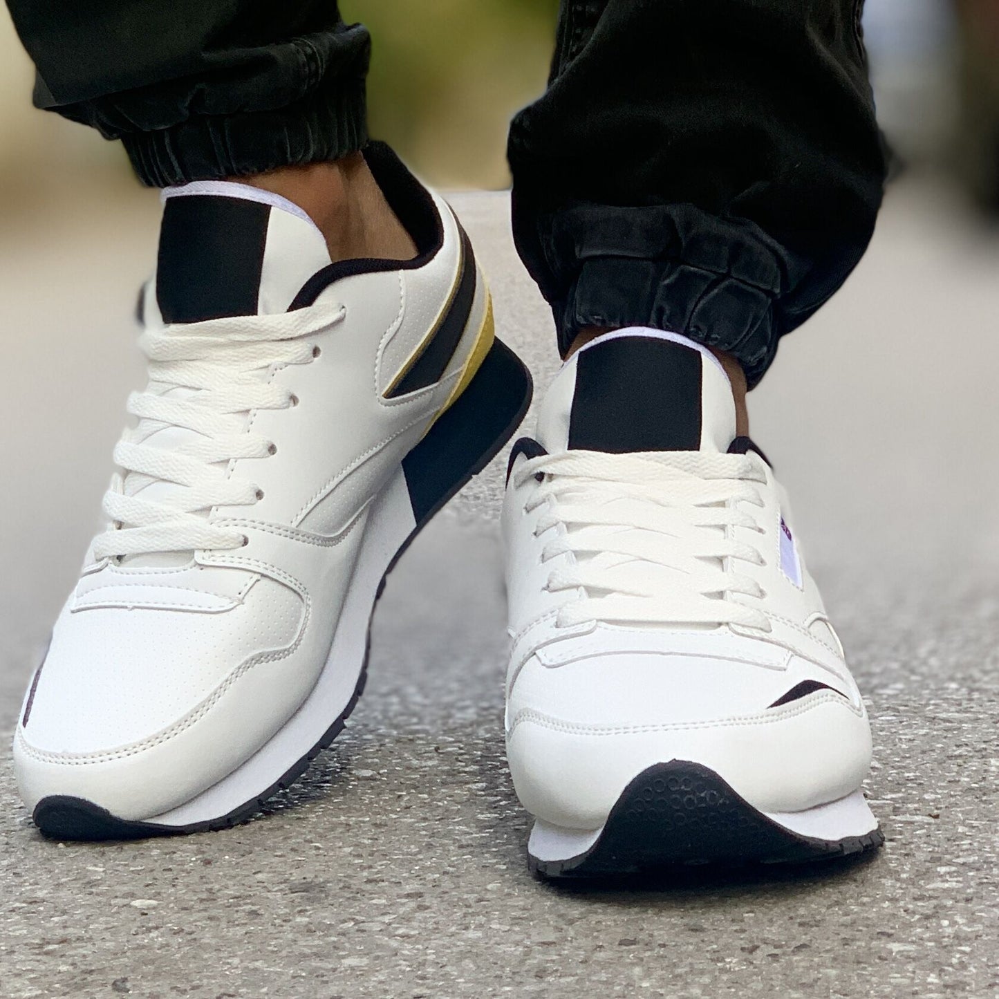 Мъжки бели маратонки - Joy - White