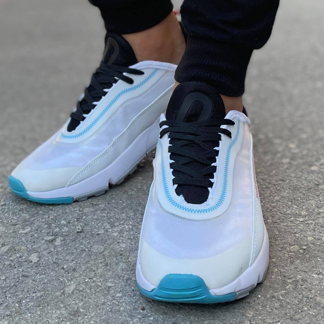 Мъжки бели маратонки - Robert - White