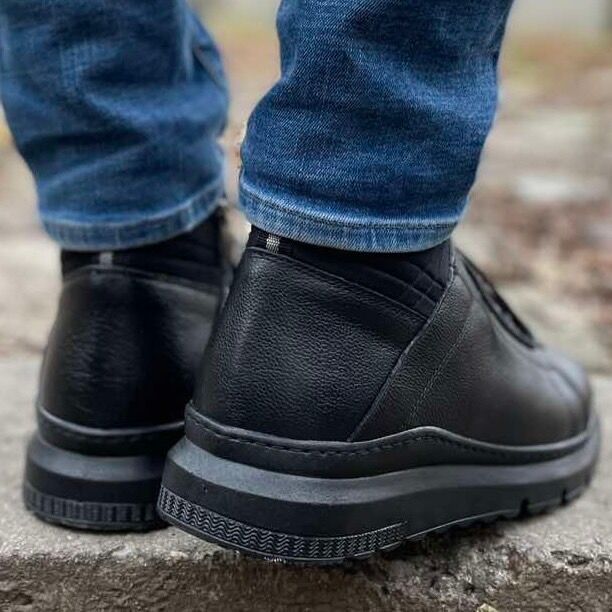 Мъжки боти от естествена кожа - John - Black