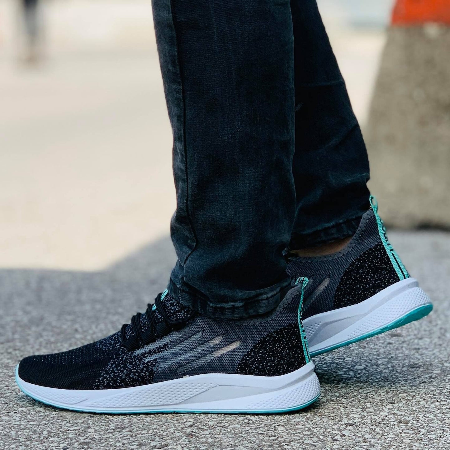 Мъжки черни маратонки - Alvaro - Black - Grey