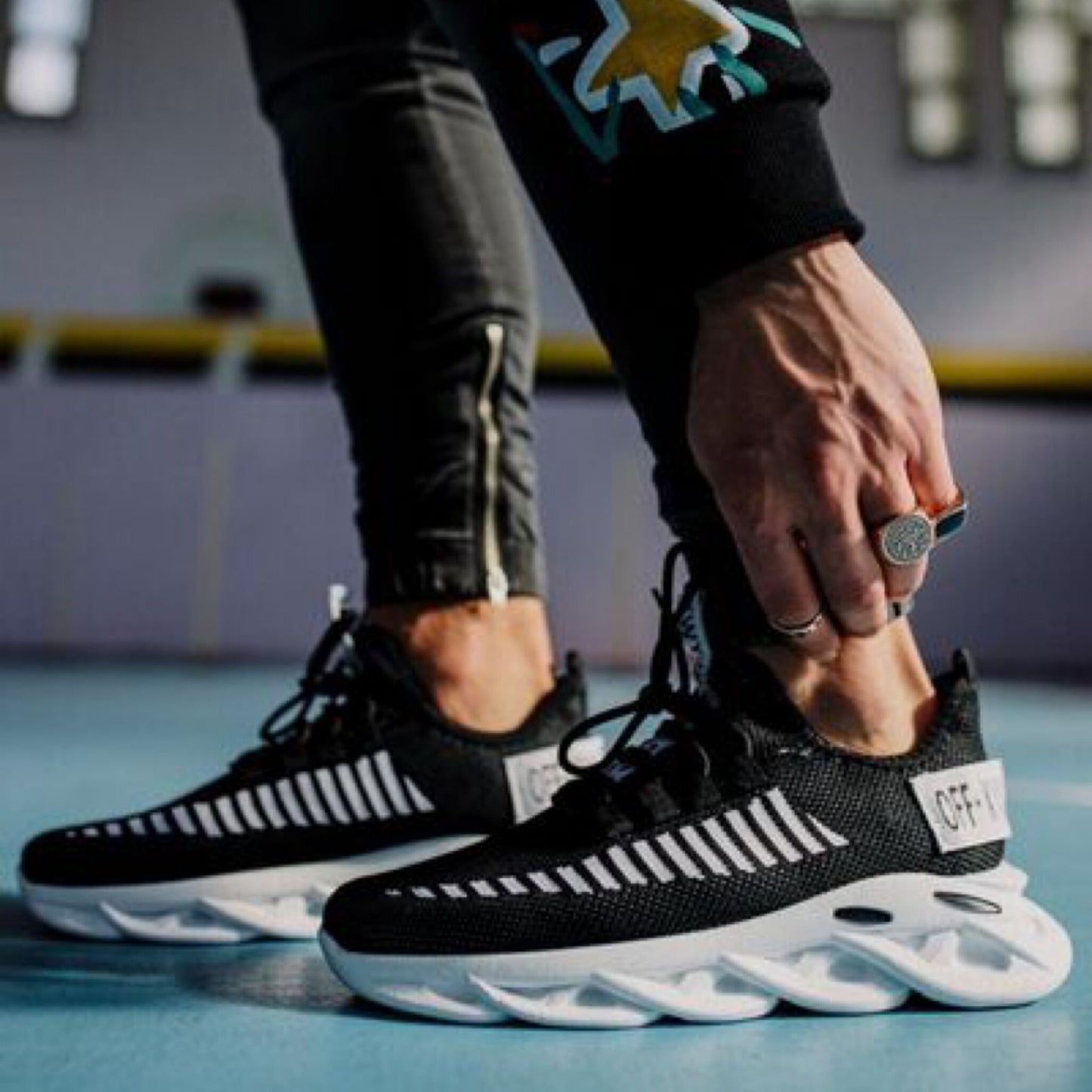 Мъжки черни маратонки - Mark - Black - White