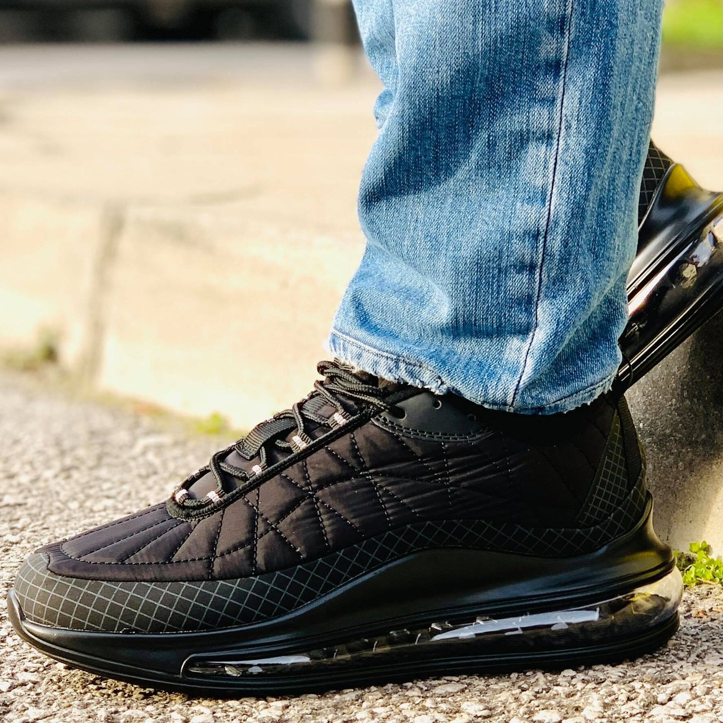 Мъжки черни маратонки - Oliwer - Black