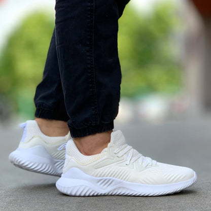 Мъжки олекотени маратонки в бял цвят - Nick - White