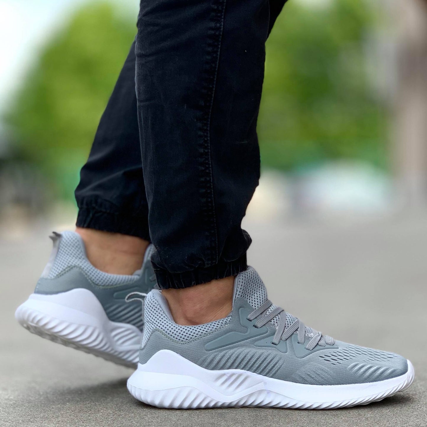 Мъжки олекотени маратонки в сив цвят - Nick - Grey